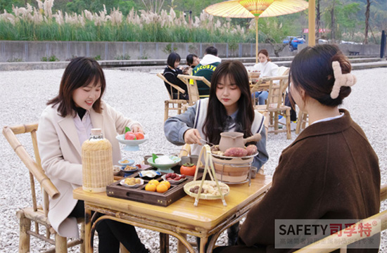 圍爐煮茶：茶是關鍵，這兩類茶不適合煮[圍爐茶桌，自制圍爐]