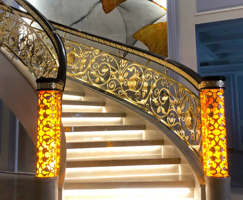別墅高端定制銅樓梯扶手(圖1) 別墅高端定制銅樓梯扶手(圖1)