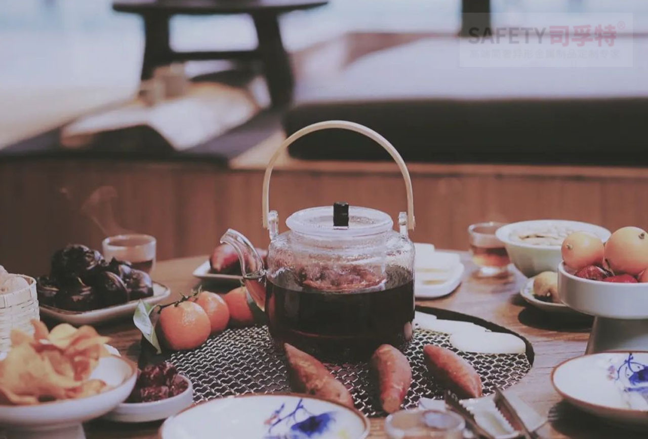 火塘烤茶（圍爐煮茶）文化：人間煙火，歲月靜好 (圖1)