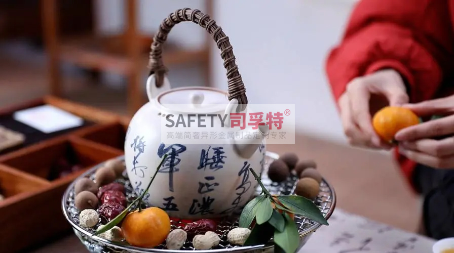 圍爐煮茶成民宿招牌項(xiàng)目，文旅行業(yè)需要“儀式感消費(fèi)”[司孚特精制鋼圍爐](圖2)