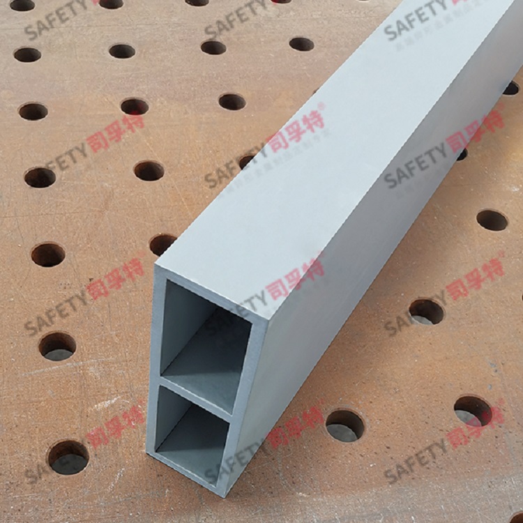 精益求精，幕墻中“精致鋼”的設(shè)計與應(yīng)用-司孚特金屬(圖4)